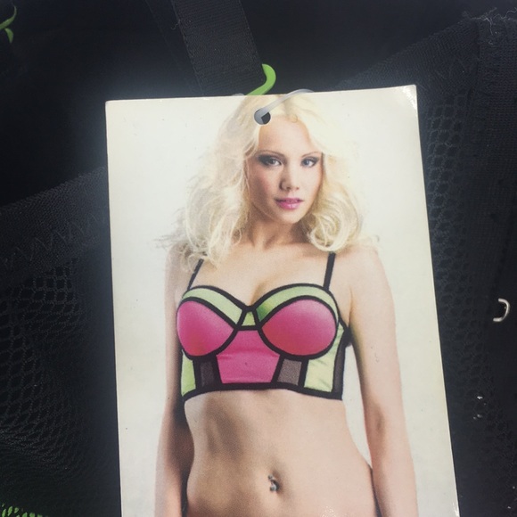 BodyRage/Fishnet Set - Picture 6 of 6